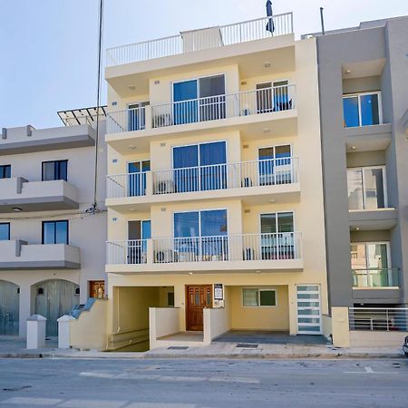 Summer Breeze 3 Bedroom Family Maisonette With Sunny Terrace In Mellieha - By Getawaysmalta Eksteriør bilde
