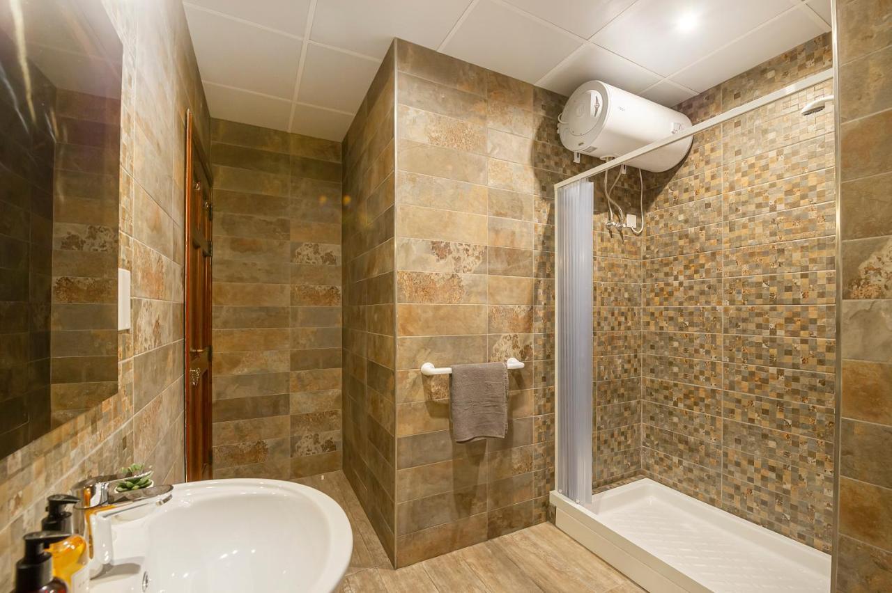 Summer Breeze 3 Bedroom Family Maisonette With Sunny Terrace In Mellieha - By Getawaysmalta Eksteriør bilde
