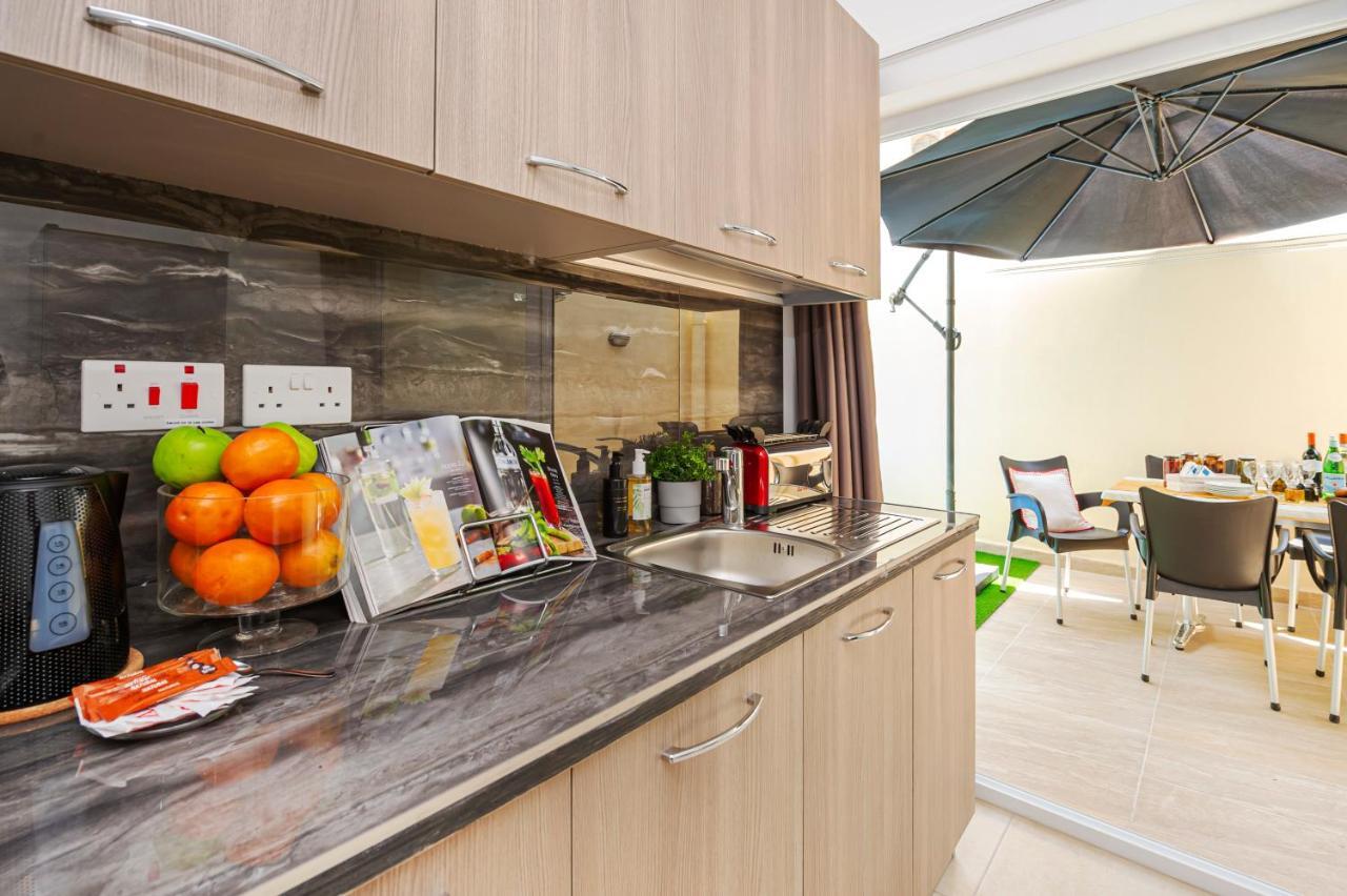 Summer Breeze 3 Bedroom Family Maisonette With Sunny Terrace In Mellieha - By Getawaysmalta Eksteriør bilde